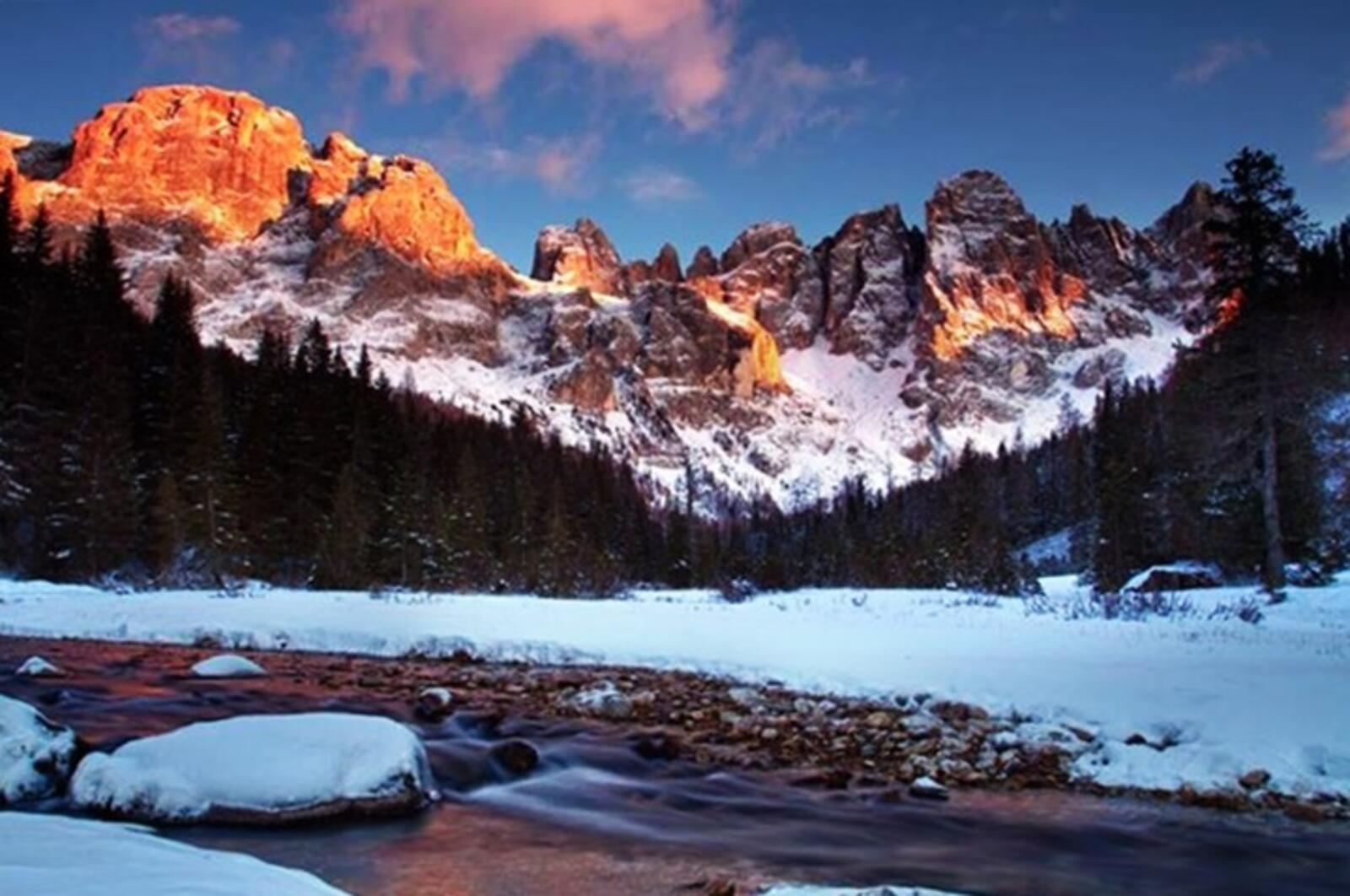 Capodanno Trentino 2025 Offerta vacanza hotel spa benessere